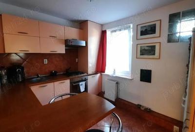 Apartament cu 3 camere decomandat în Central - 3