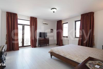 Casă cu 6 camere cu Teren 813 Mp în Central - 16