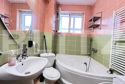 Apartament cu 2 camere decomandat în Rovine - 4