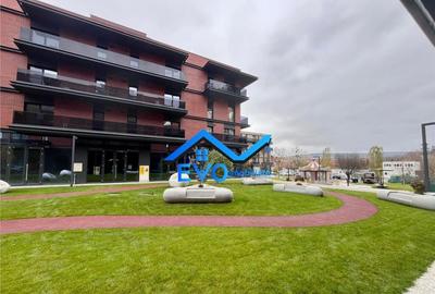 Apartament o camera, de inchiriat, decomandat, loc de parcar
