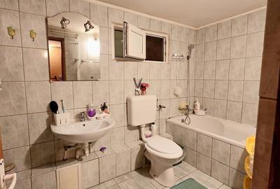 Casă individuală cu 6 camere cu Canalizare în Dobroești - 31