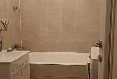 Apartament cu 3 camere decomandat în Tineretului - 6