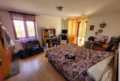 CASA DE VANZARE - 8