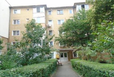 Cota de 4/8 din apartament 3 camere loc. Orastie, Jud Hun...