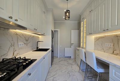 Apartament  singur pe etaj, renovat 2025, Piata Quito, Capitale - 12