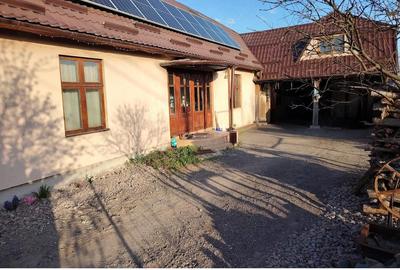 Casă cu 1 camere cu Teren 1390 Mp în Cernat - 3