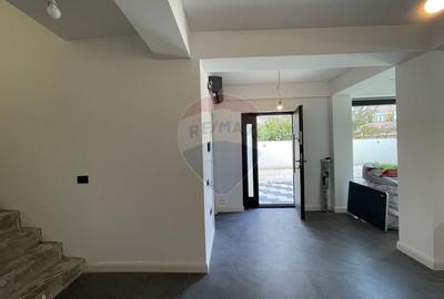 Casă cu 3 camere cu Garaj în Muncii - 19