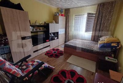 Apartament cu 2 camere decomandat în Plopilor - 2