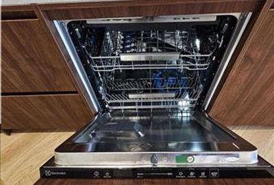 Apartament cu 2 camere decomandat, mobilat în Europa - 23