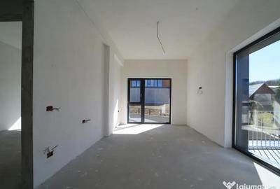 Casă cu 4 camere cu Teren 500 Mp în Central - 7