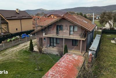 Casă cu 4 camere cu Teren 1000 Mp în Mănești - 18
