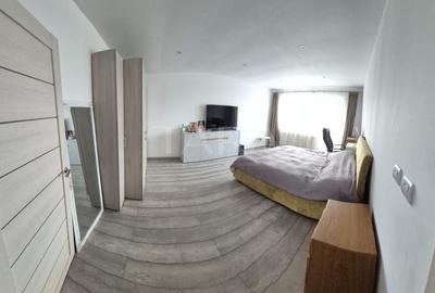 Apartament cu 3 camere semidecomandat, mobilat în Florești - 3