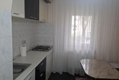 Apartament cu 2 camere decomandat în Nufărul