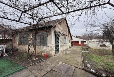 Casă cu 3 camere cu Teren 688 Mp în Ronaț - 1