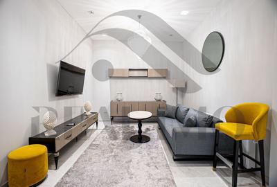 Apartament cu 3 camere decomandat, mobilat în Central - 1