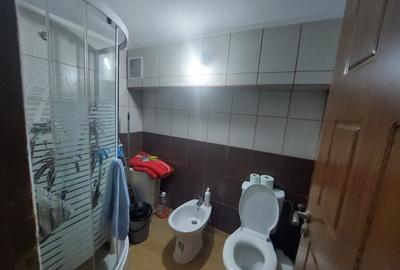 Casă individuală cu 7 camere cu Canalizare în Ovidiu - 21