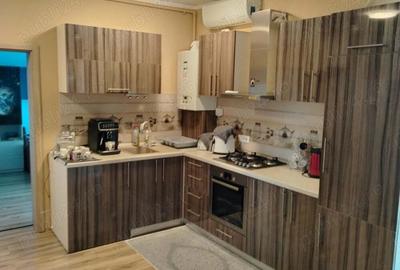 Proprietar vind ap 3 cam decomandat bloc nou 2017 cu terasa acoperita de18m2 ap 60 m2 utili in zona - 1