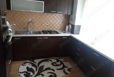 Apartament 2 camere,decomandat - zona Poiana Brasov. - 3