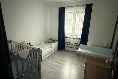 Casă cu 4 camere decomandat în Lazuri - 1