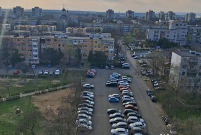 Apartament cu 2 camere decomandat în Vest