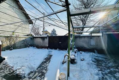 Casa 3 camere, teren 720 mp, garaj, Cartier ?ega - 4