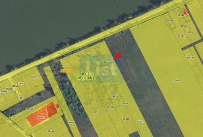Teren agricol intravilan de 3000 mp, în Ostrovu Corbului - 3