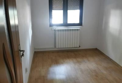 Vand apartament 2 camere - 4