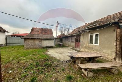 Casa de vanzare cu teren 680mp in Salonta - 8