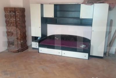 Casă cu 5 camere cu Teren 400 Mp în Central