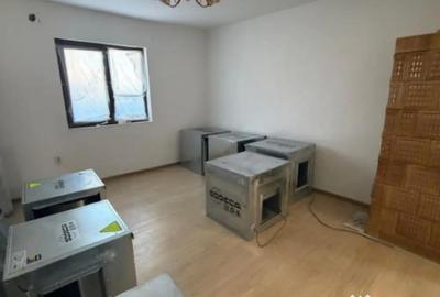 Casă cu 2 camere cu Teren 1100 Mp în Horodnic - 5