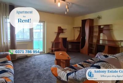 Apartament cu 3 camere decomandat în Rogerius