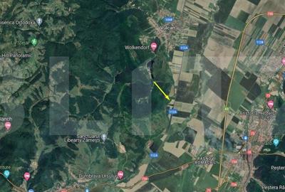 Teren de 7500 mp, în Vulcan