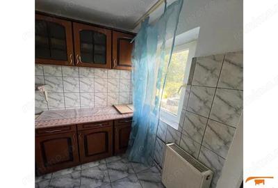 GARSONIERA, et 1, zona Badea Cartan - 3