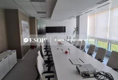 Spațiu comercial, de 150 mp, în Central - 7