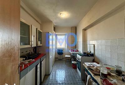 Apartament cu 3 camere decomandat în Independenței - 1
