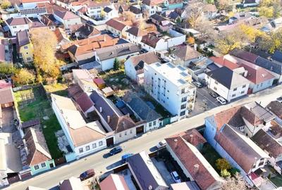 Casă cu 3 camere cu Canalizare în Central - 3