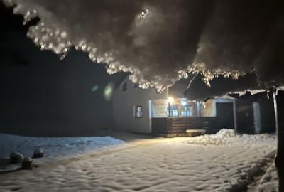 Casă cu 4 camere în Central - 2