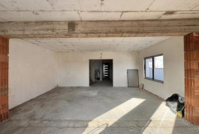 Casă cu 4 camere cu Teren 260 Mp în Central - 8