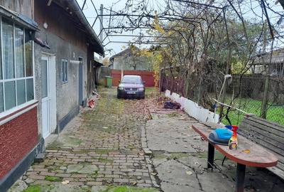 Branesti / IF - casa batraneasca din caramida cu teren de vanzare - 30