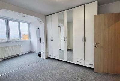 Apartament 3 camere,decomandat,renovat, suprafata generoasa,Garii,Brasov - 3