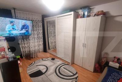 Apartament 3 camere, decomandat, 54 mp utili - Zona Brestei - 2