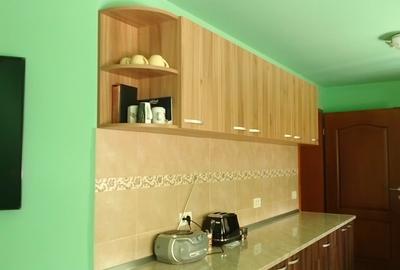 Casă cu 4 camere cu Teren 200 Mp în Central