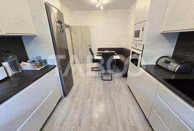 Casă cu 4 camere cu Teren 234 Mp în Central - 16