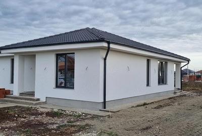 Casă cu 4 camere cu Teren 500 Mp în Livada de Bihor - 7