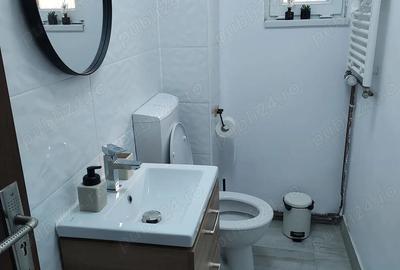 Apartament cu 3 camere decomandat în Central - 2