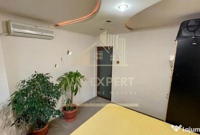 Apartament cu 3 camere decomandat în Văcăresti - 9