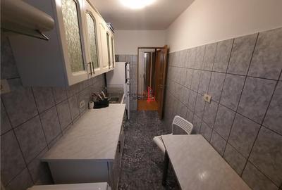 Garsoniera Decomandata, 35 mp, bloc mixt, Mobilata si Utilata Modern -  Metrou I - 11