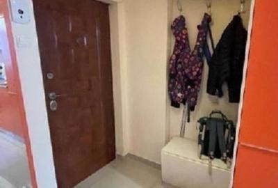 Apartament cu 3 camere semidecomandat în Grivița - 10