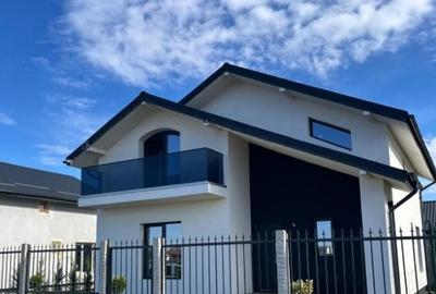 Casă individuală cu 5 camere cu Teren 300 Mp în Tunari - 1