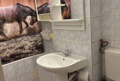 Apartament cu 2 camere decomandat în Central - 6